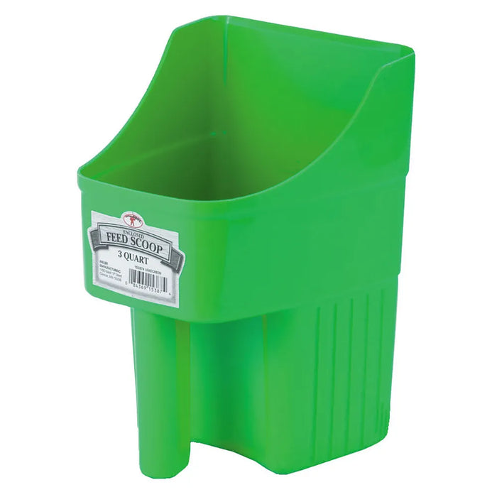 Enclosed Plastic Feed Scoop